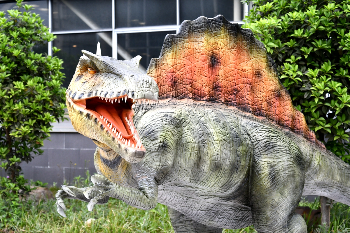 Animatronic Spinosaurus 01202