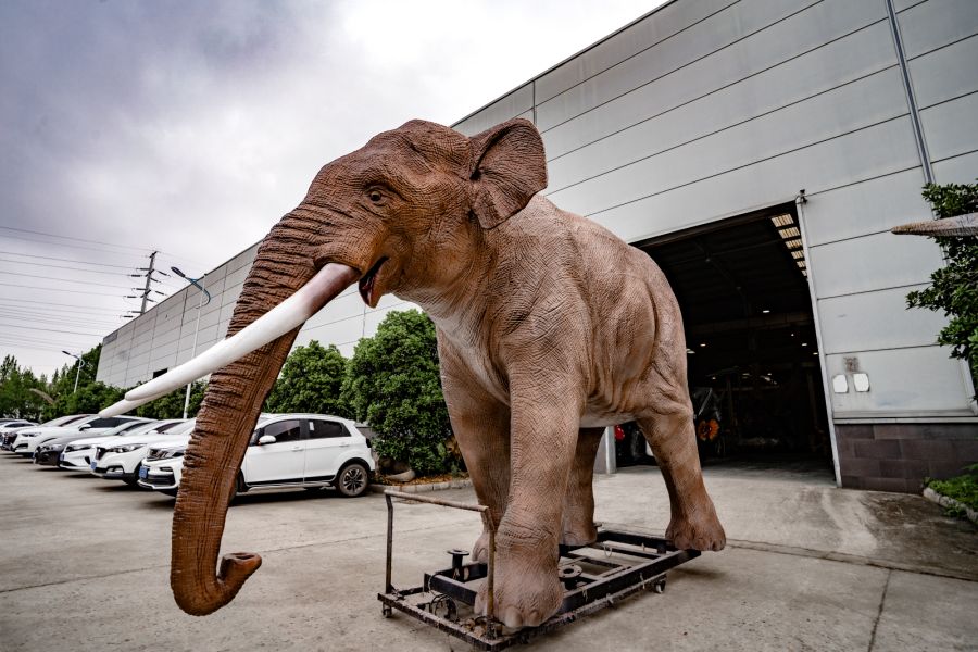 Animatronic elephant 250312107