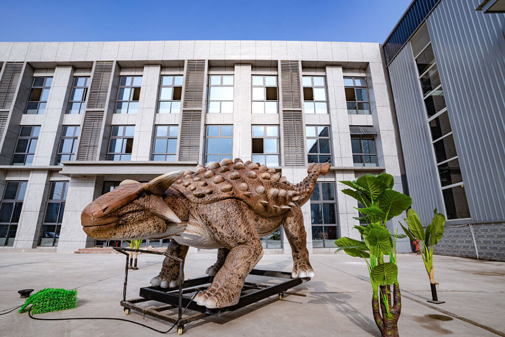 Animatronic Ankylosaurus 250312235