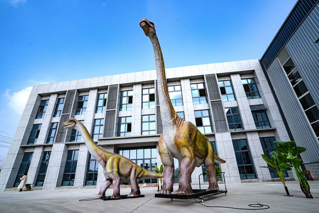Animatronic Brachiosaurus230512212